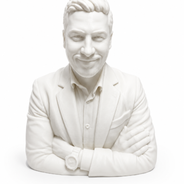 3D printed portrait bust, custom keepsake from user photo, handcrafted figurine in Dubai.